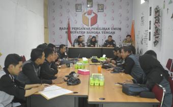 Rapat koordinasi penyusunan daftar pemilih tambahan untuk Pemilu Serentak Tahun 2024